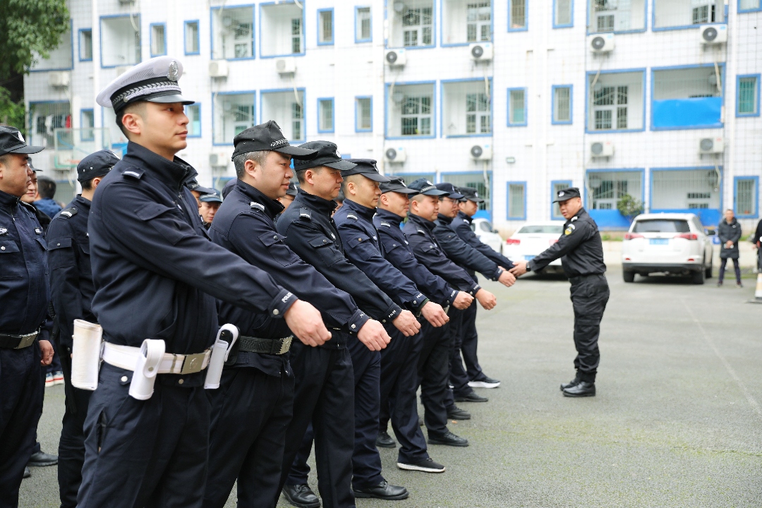 队列训练2.jpg