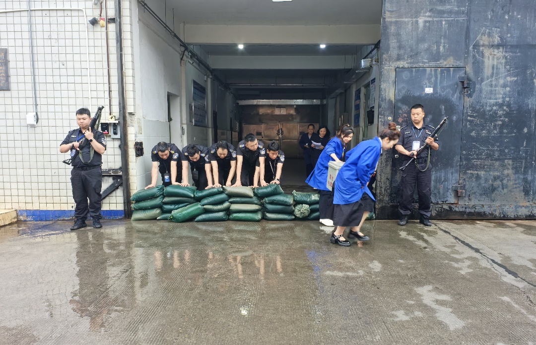 照片2.jpg