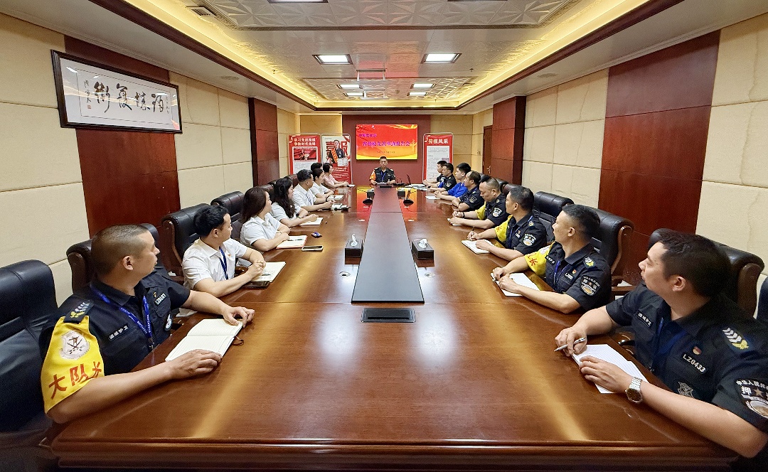 学劳模 践初心 |守押党支部开展主题党日活动(图1) 2.jpg