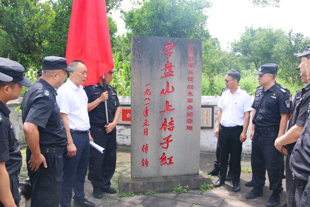 参观学习.JPG