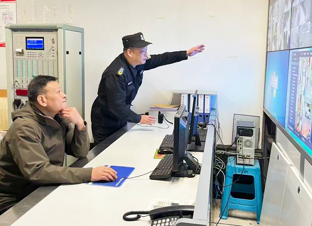 铁神臂检查照片1.jpg